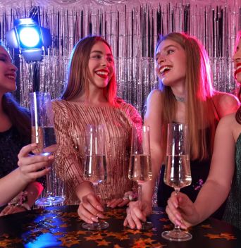 Нова година 2026 в Алания, Анталия с автобус от В.Търново - 5 нощувки